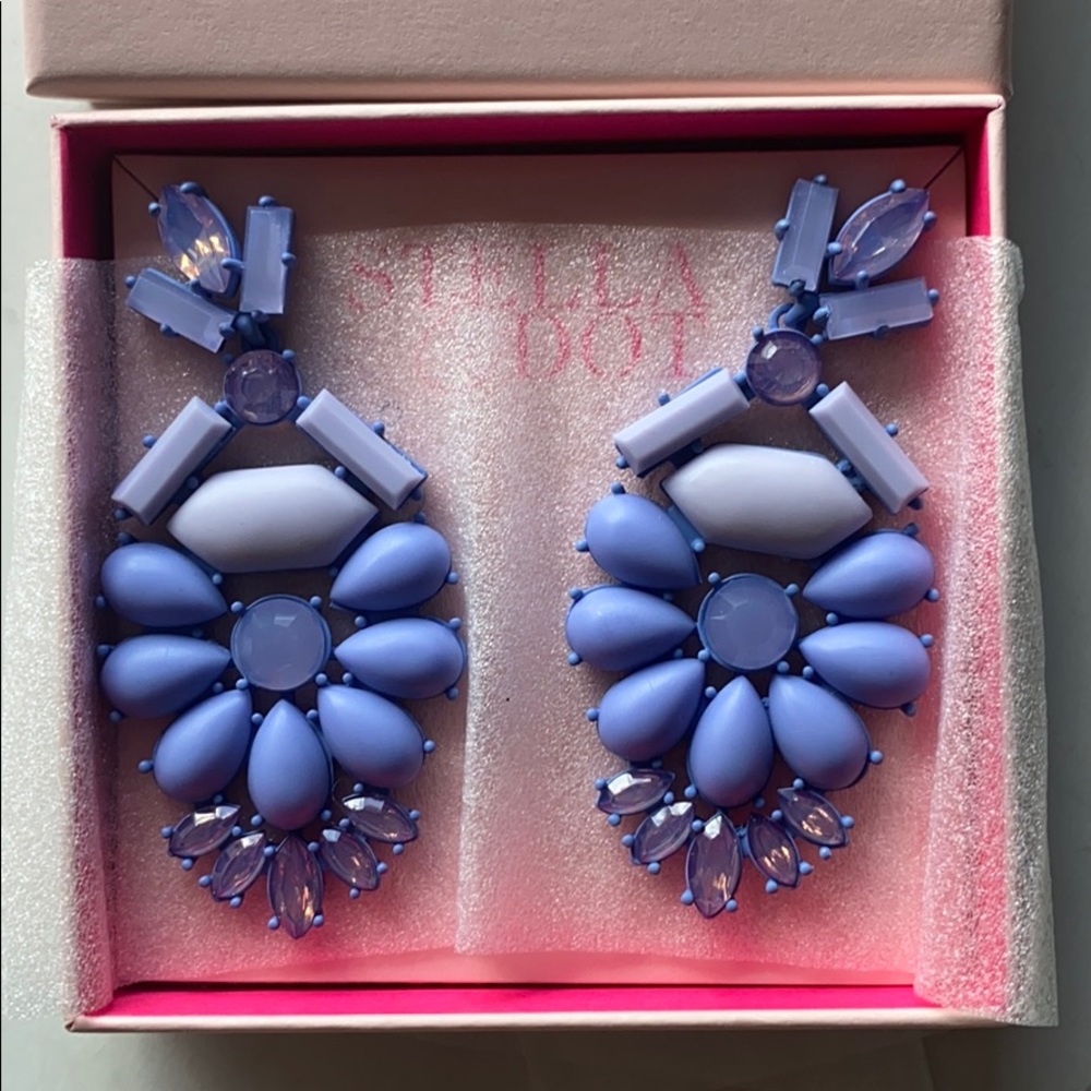 Stella & Dot Heck Yes statement earrings